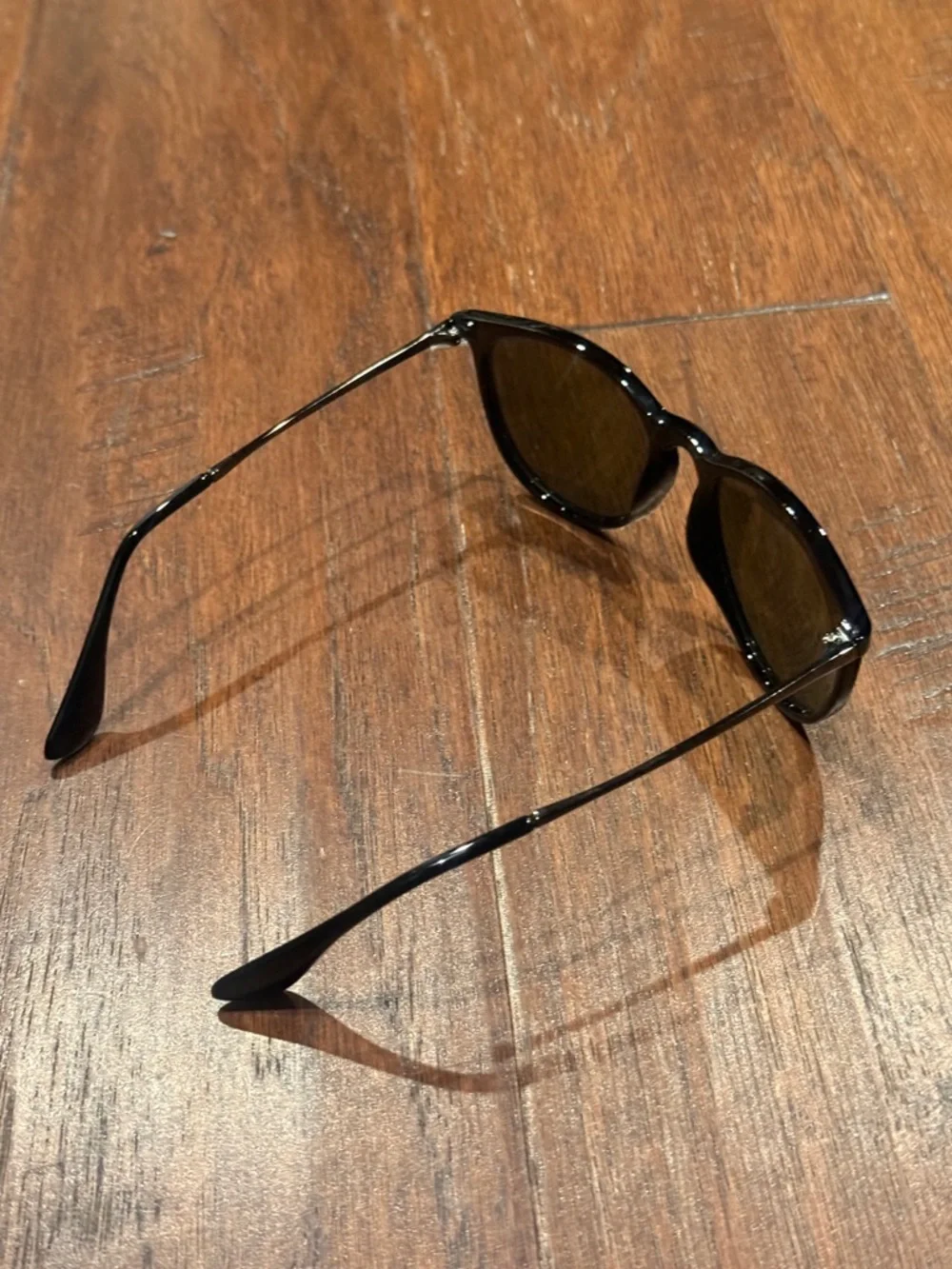 Source Unknown Black Sunglasses with Brown Lenses